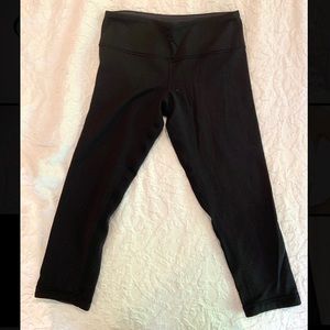 Lululemon cropped leggings